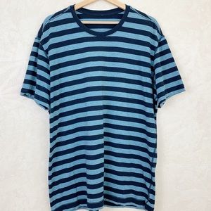 Lululemon men’s striped tee shirt XL